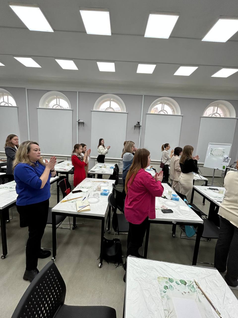 photo_5404771555659077747_y